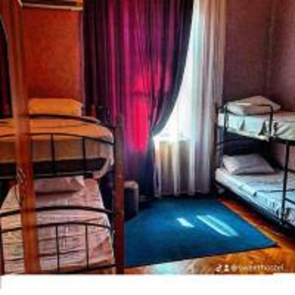 Sw Hostel By Emil Baku Ngoại thất bức ảnh